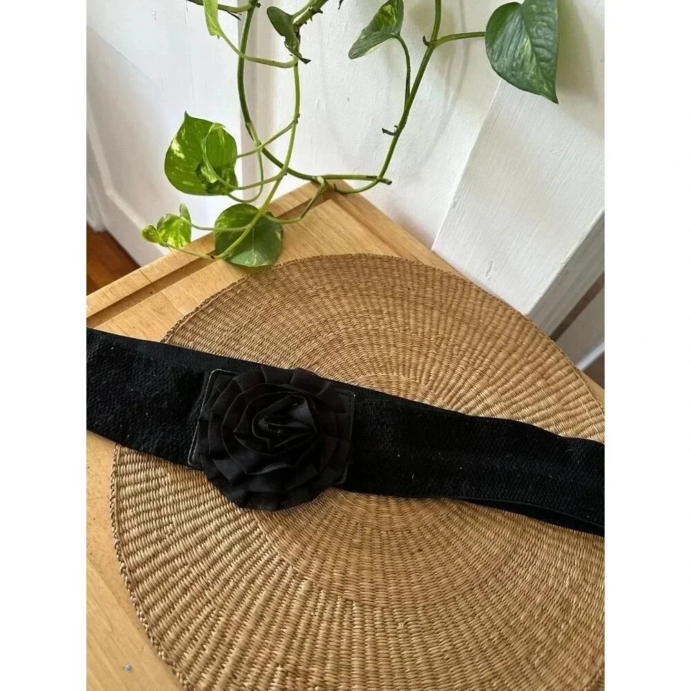 Women’s size large black floral belt